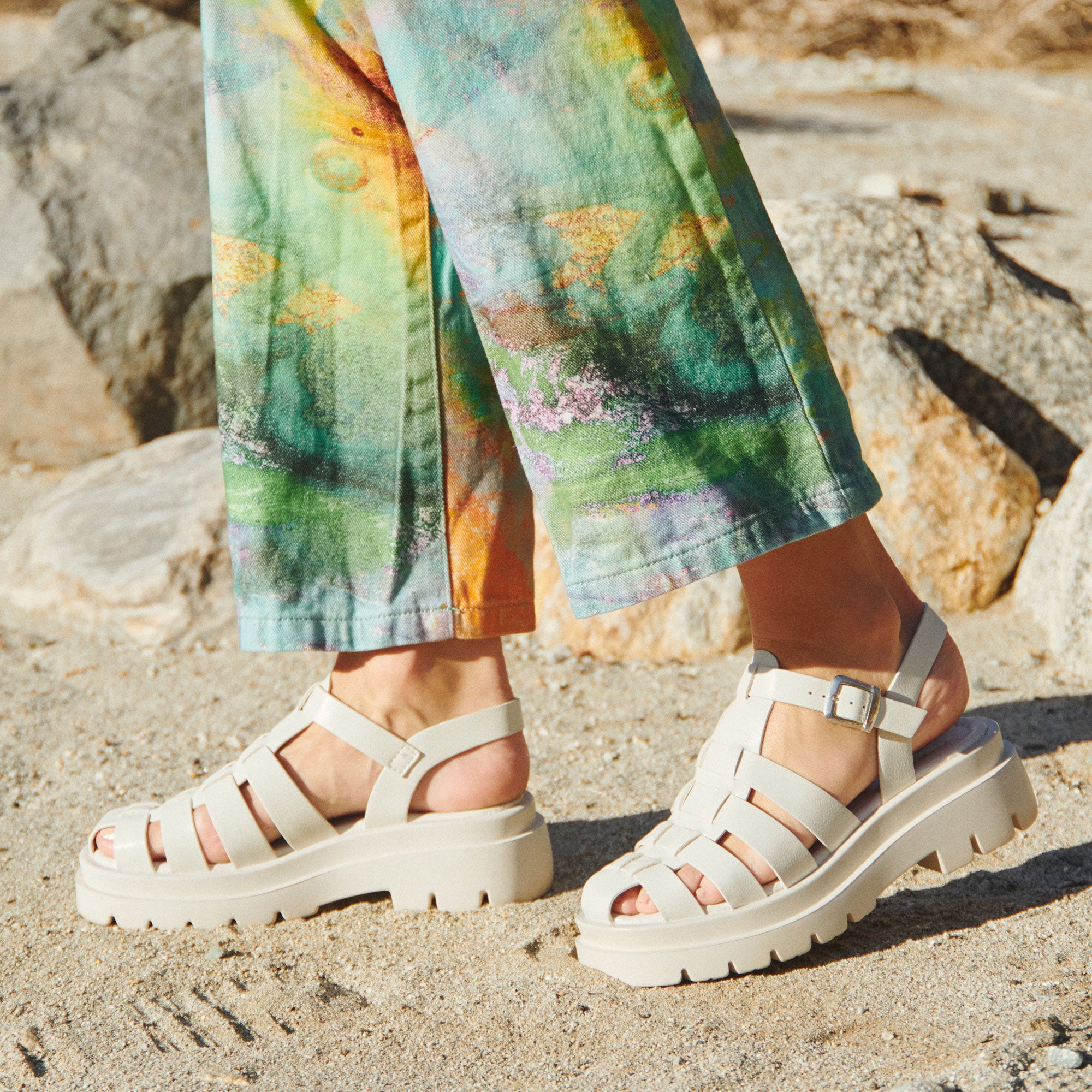 Kingman Casual Sandal – Chinese Laundry