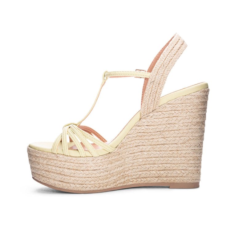 Light hot sale beige wedges