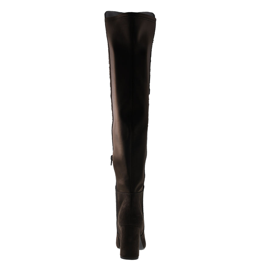 Claire Boot