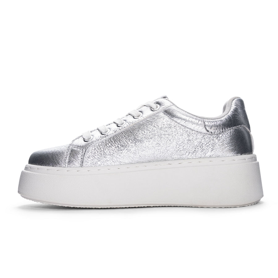 Record Metallic Sneaker