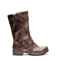 Talia Loredo Boot