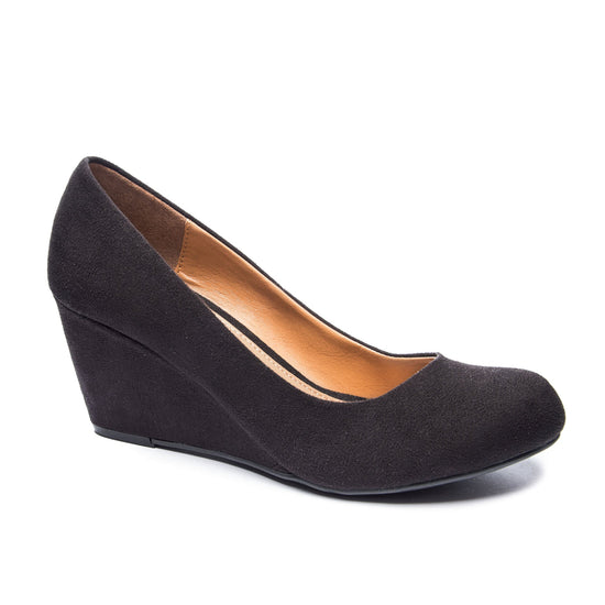 chinese laundry Nima Wide Width Wedge Pump