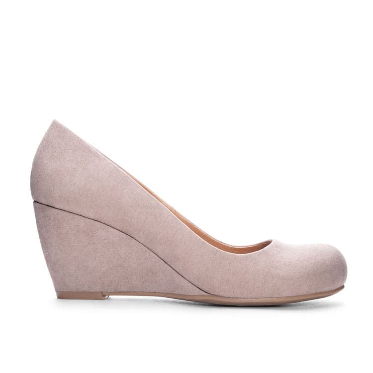 Nima Wide Width Wedge Pump | Chinese Laundry